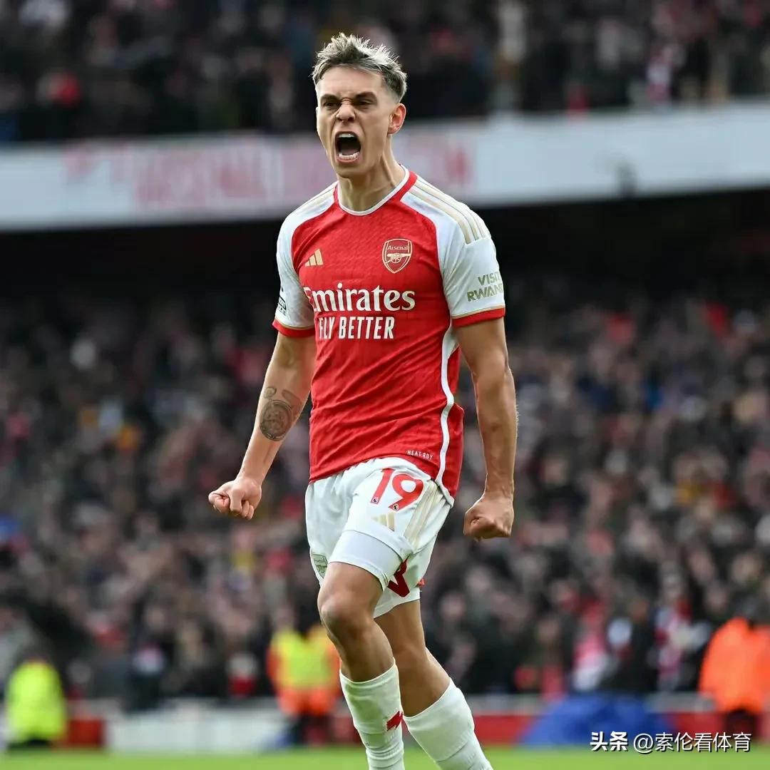 爱游戏关于拜仁观众热烈欢呼！，浓眉哥迎来七赛季出色发挥赛场气氛高涨的信息